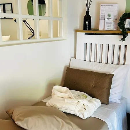 Bbsuite21 Bed and Breakfast 4*